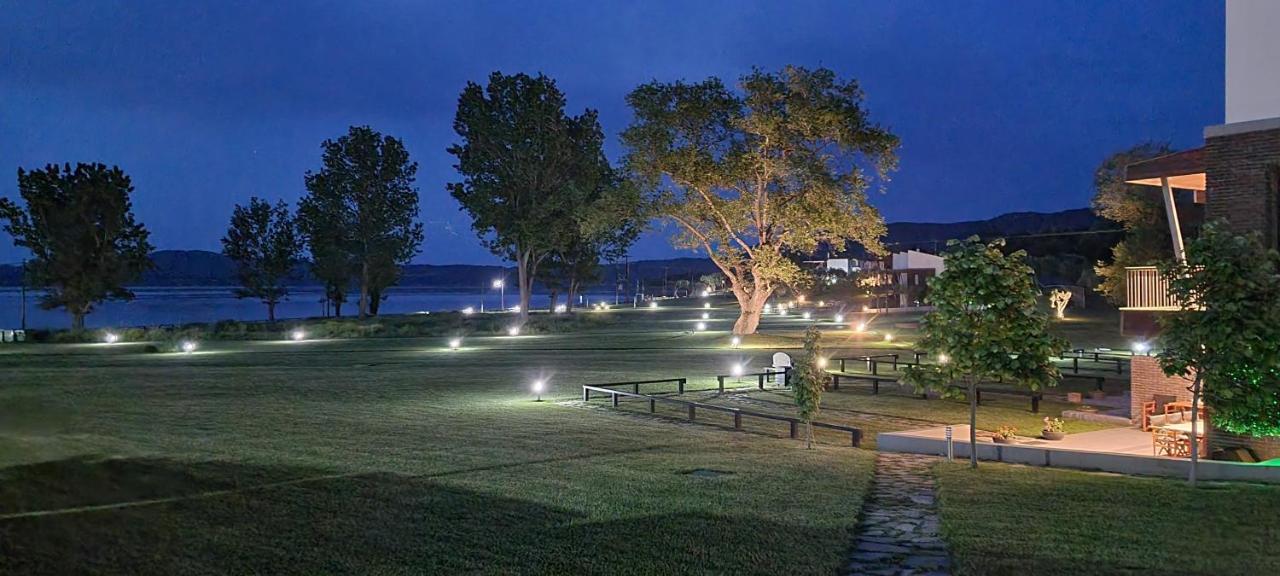 Heaven Luxury Villa Nea Roda Dış mekan fotoğraf