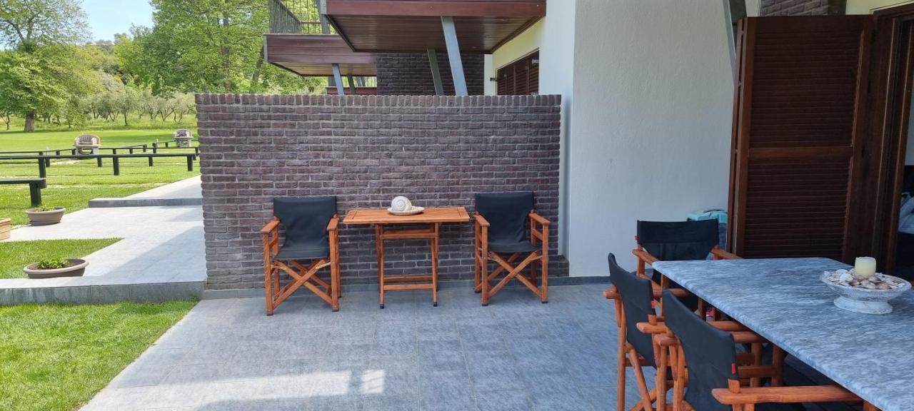 Heaven Luxury Villa Nea Roda Dış mekan fotoğraf