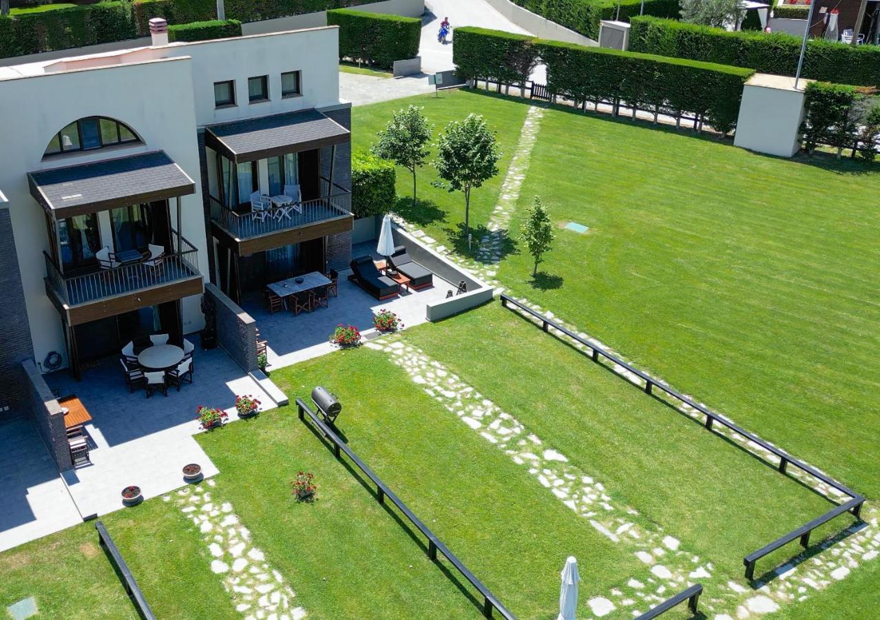 Heaven Luxury Villa Nea Roda Dış mekan fotoğraf